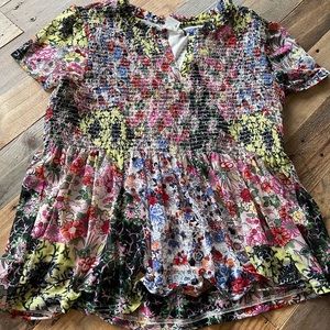 Anthropology Grace Smocked Top. Color Red Motif in size Medium.